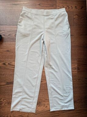 UNIQLO Light Green Women's Pull-On Pants